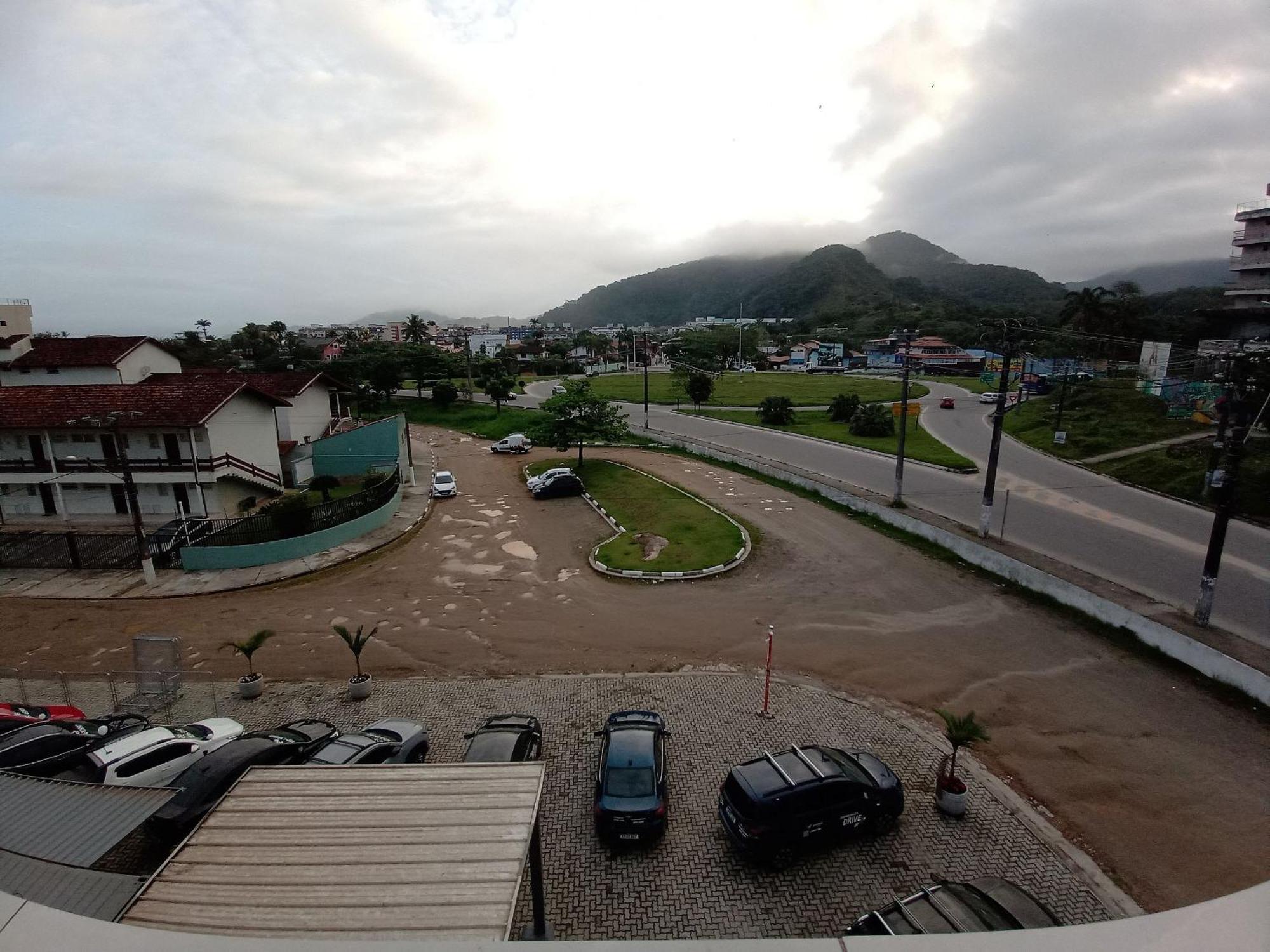 Moreira Apto. Proximo A Praia Grande Ubatuba Bagian luar foto